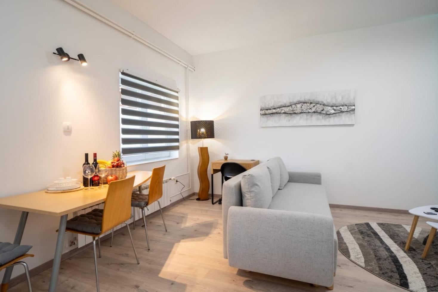 Apartman Mihovil Gospić Extérieur photo