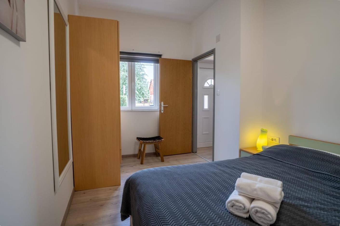 Apartman Mihovil Gospić Extérieur photo